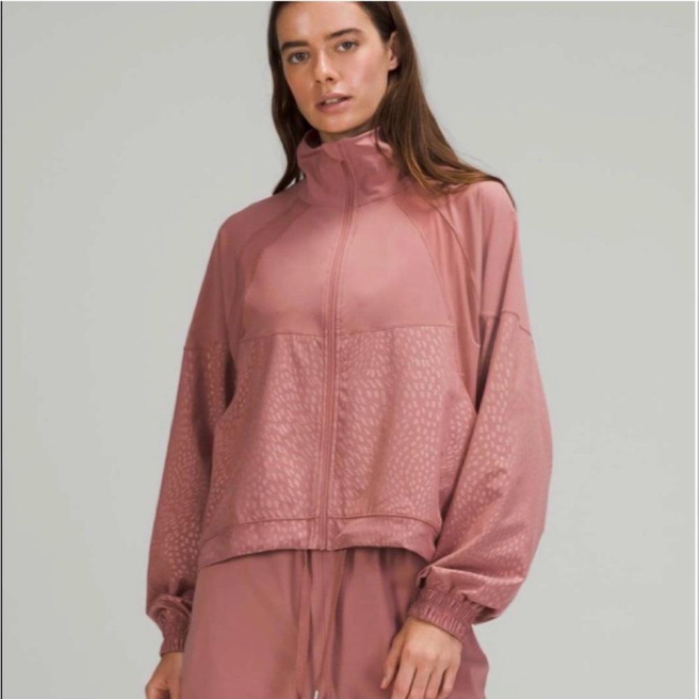 Lululemon Women Lightweight In Depth Zip-Front Jacket Emboss Spiced Chai Size 6
